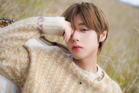 Park Jihoon 2022 Season Greeting